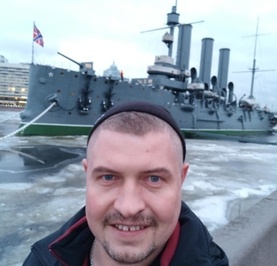 Роман Зюганов